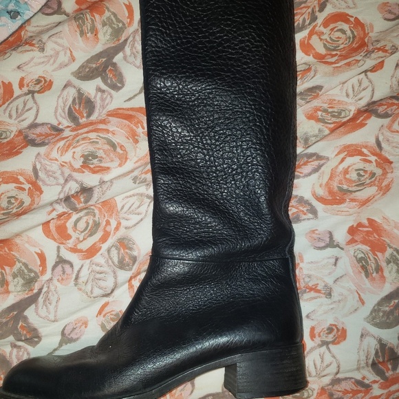 Prada equestrian boots - Picture 2 of 4